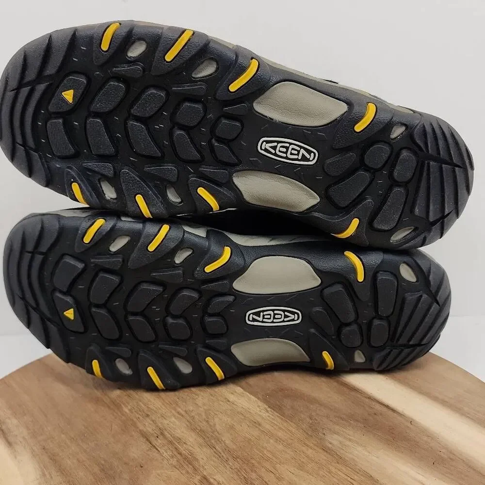 KEEN Men's Headout Waterproof Hiking Shoes Size 9.5 Black Yellow